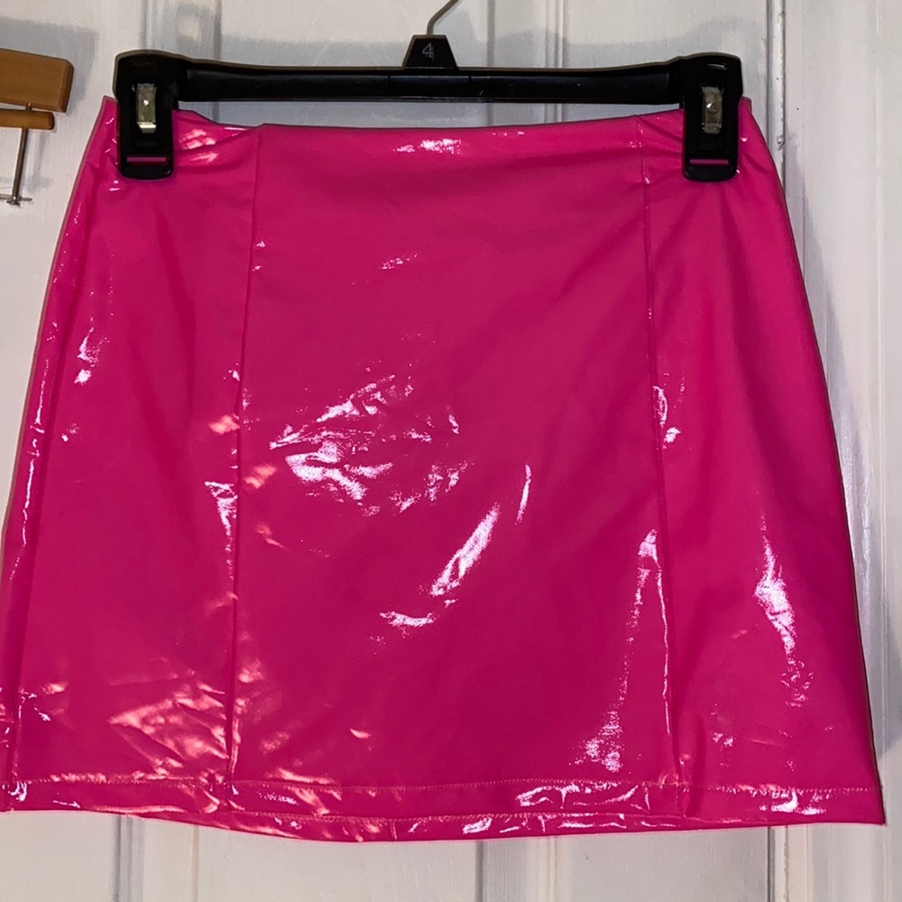 Pink Mini leather skirt 💓